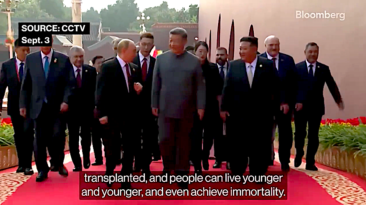 HOT MIC: PUTIN AND XI CHAT ABOUT LIVING TO 150 YEARS. THANKS TO ORGAN TRANSPLANTS